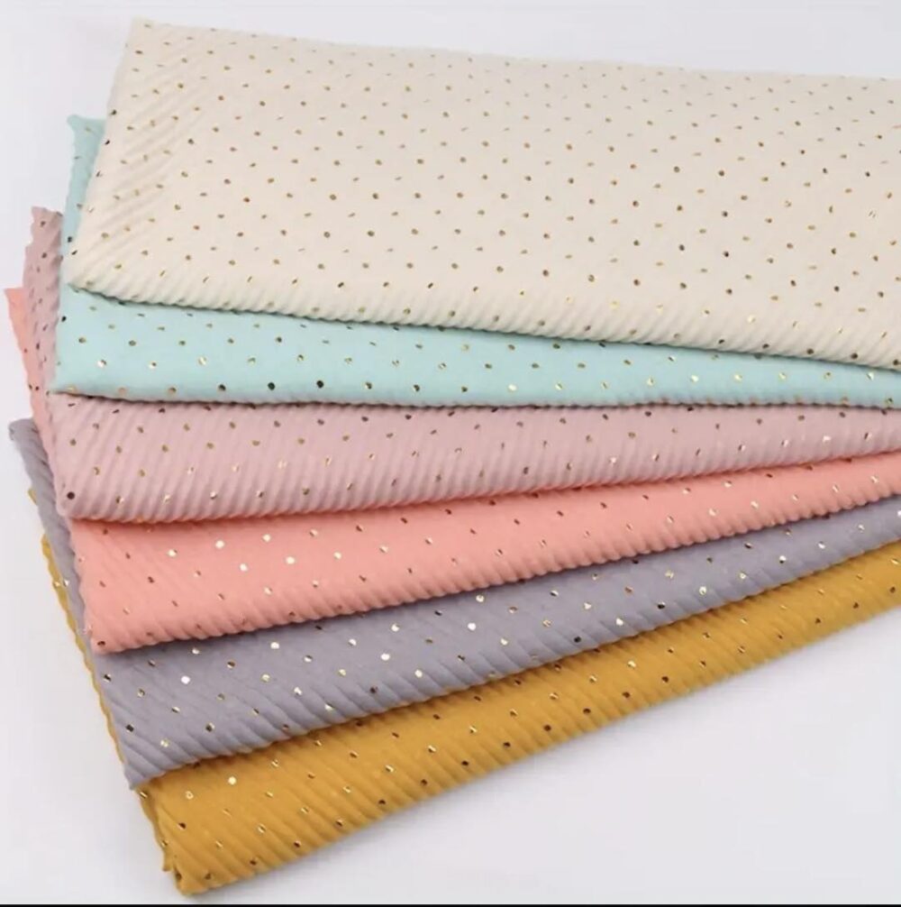 Crinkle Polka Dot Hijab.