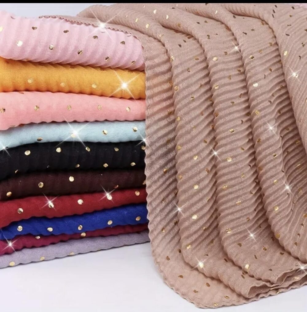 Crinkle Polka Dot Hijab. - Image 2