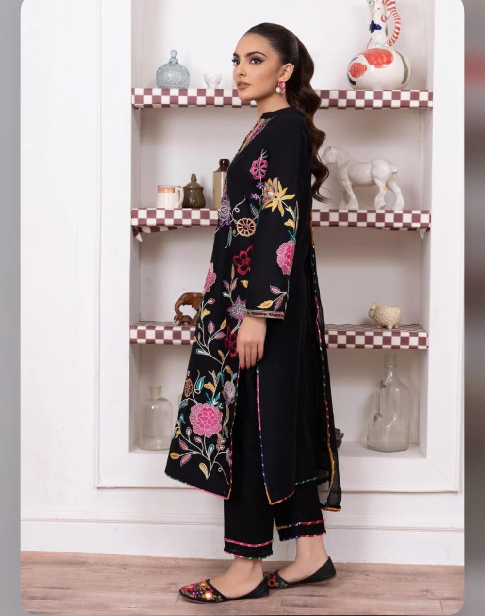 Black Ready to wear 3pcs suit - Image 2