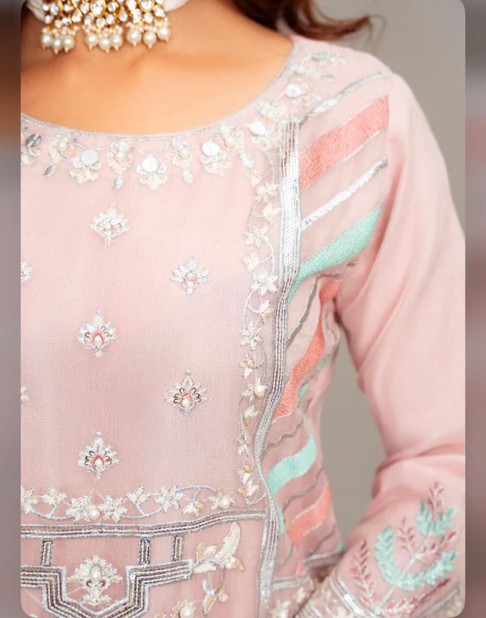 Gorgeous baby pink 3pcs ready to wear suit - Image 5